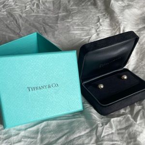 Tiffany & Co. Paloma Picasso Olive Leaf Earrings